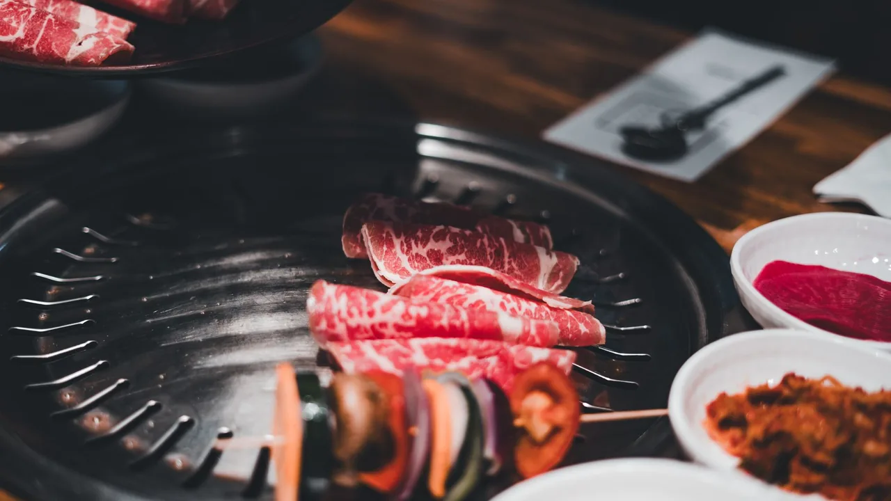 Korean BBQ Etiquette Guide for Foreigners (10 Rules) — Korean BBQ